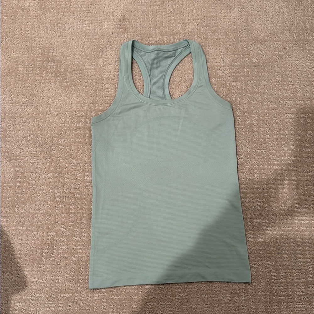 Lululemon Swiftly Tech racerback - hip length